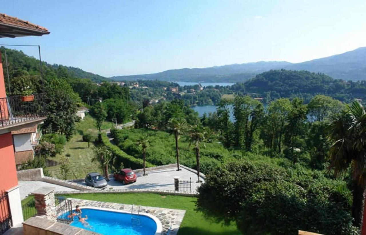 Domus Cusiana Complesso Vista Lago E Piscina Miasino Exterior photo