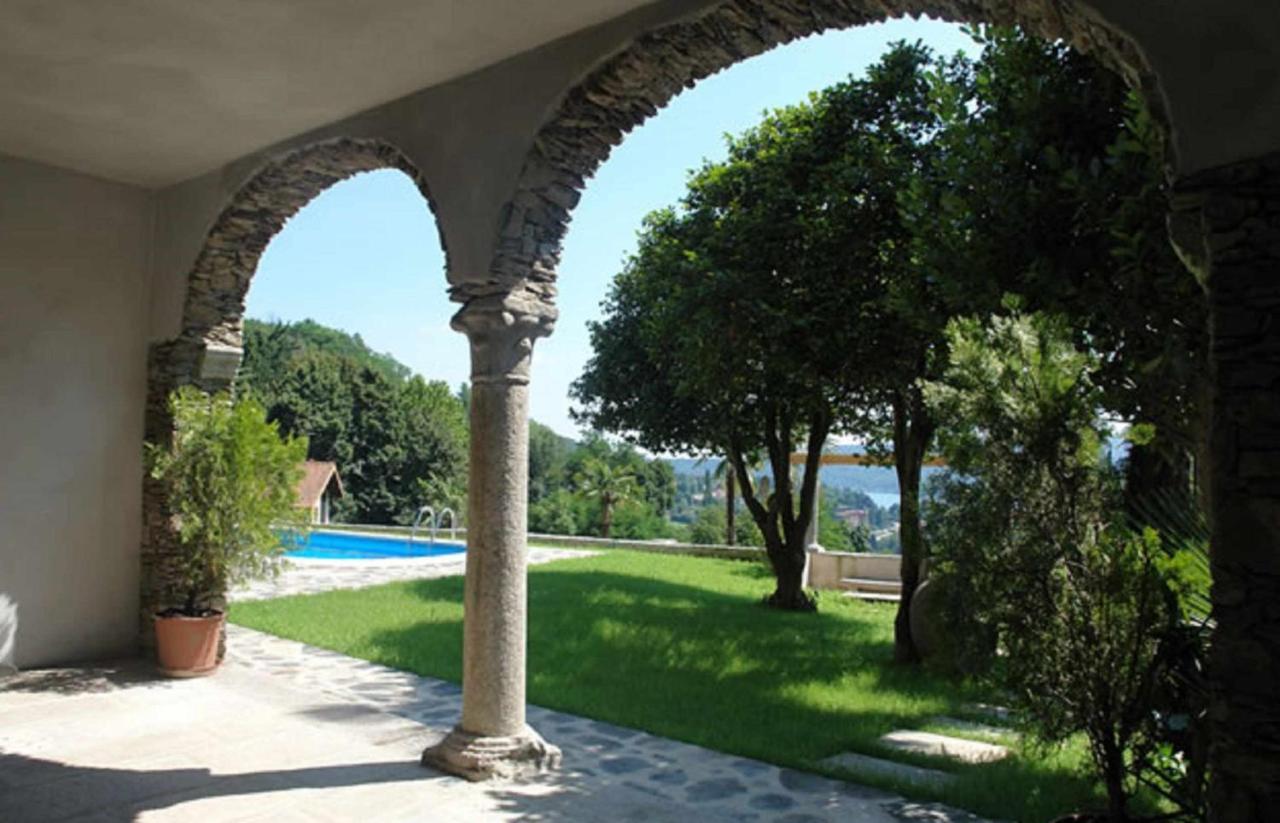 Domus Cusiana Complesso Vista Lago E Piscina Miasino Exterior photo